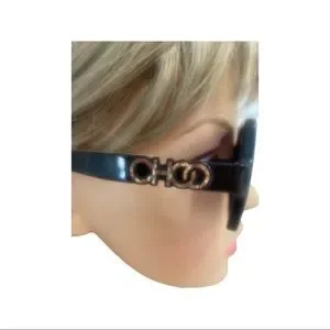 Jimmy Choo Black w Gold Logo  Authentic Sunglasses with Case Jimmy Choo | Accessories | Jimmy Choo Black W Gold Logo  main image 3